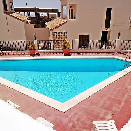 Casa Sarita בית נופש *